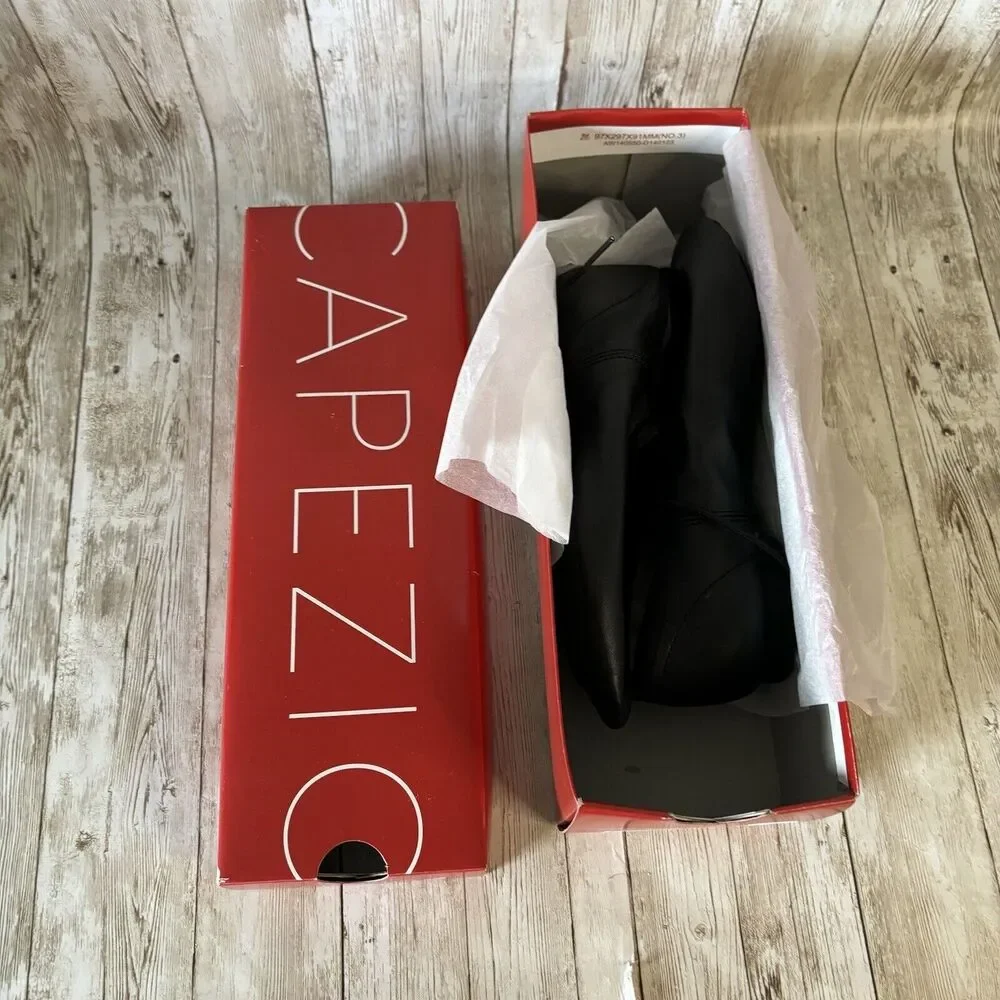 NEW Capezio Women's Size‎ 5 M Split Sole Black Techno-Jazz Oxford Shoes EJ1